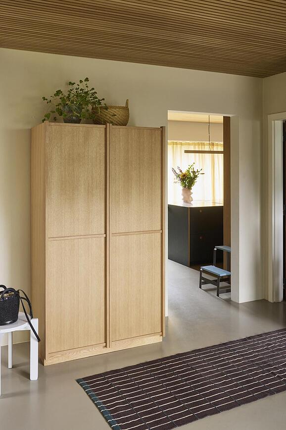 Cottage Tekač, rjav