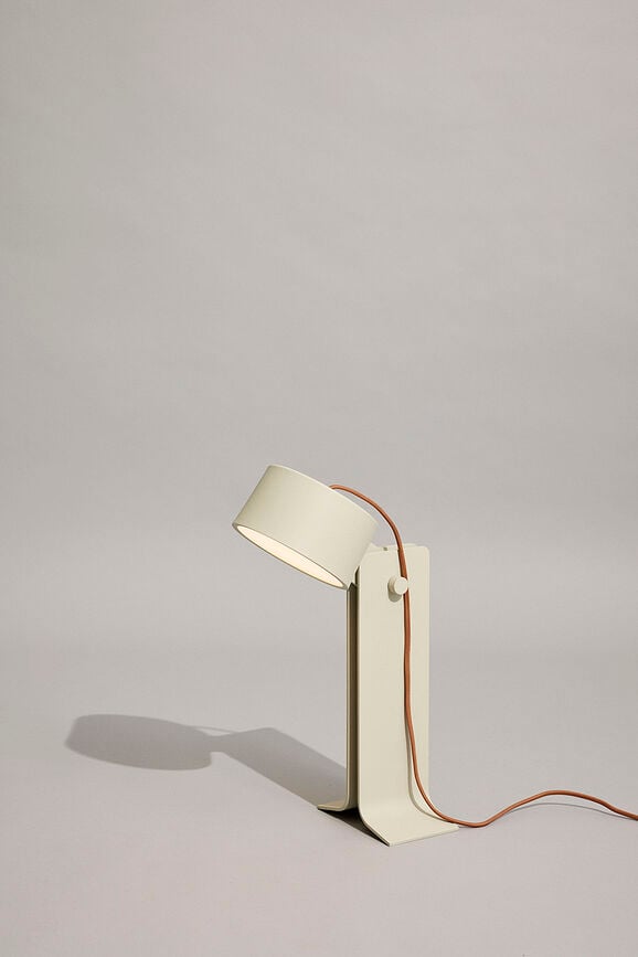 Crea Svetilka namizna, peščena