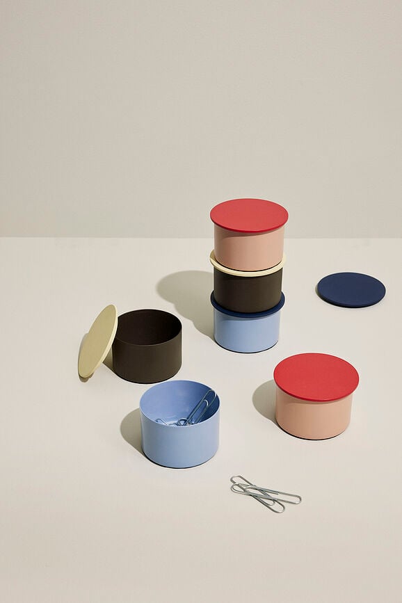 District Organizator za Uredski Pribor 10 cm smeđi