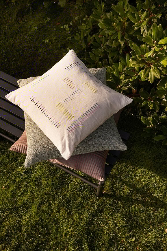 Elodie Jastuk ukrasni 50 x 50 cm smeđi