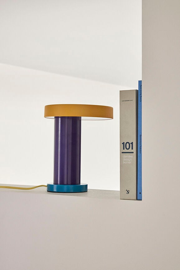 Lámpara de mesa Magic, multicolor