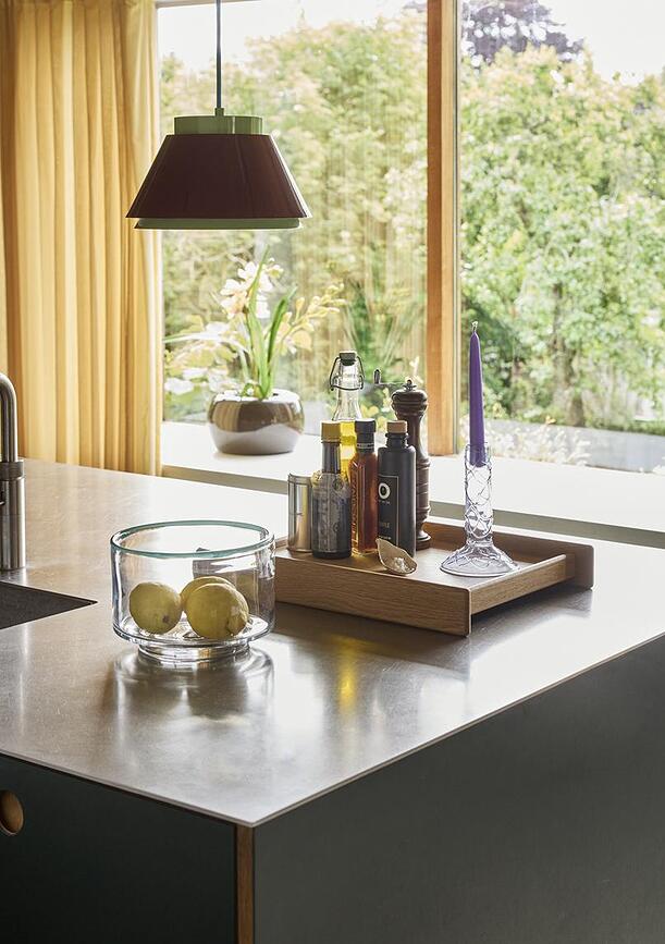 Less Plateau de service ou organisateur, noir