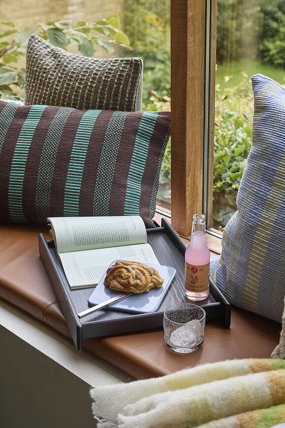 Less Plateau de service ou organisateur, noir