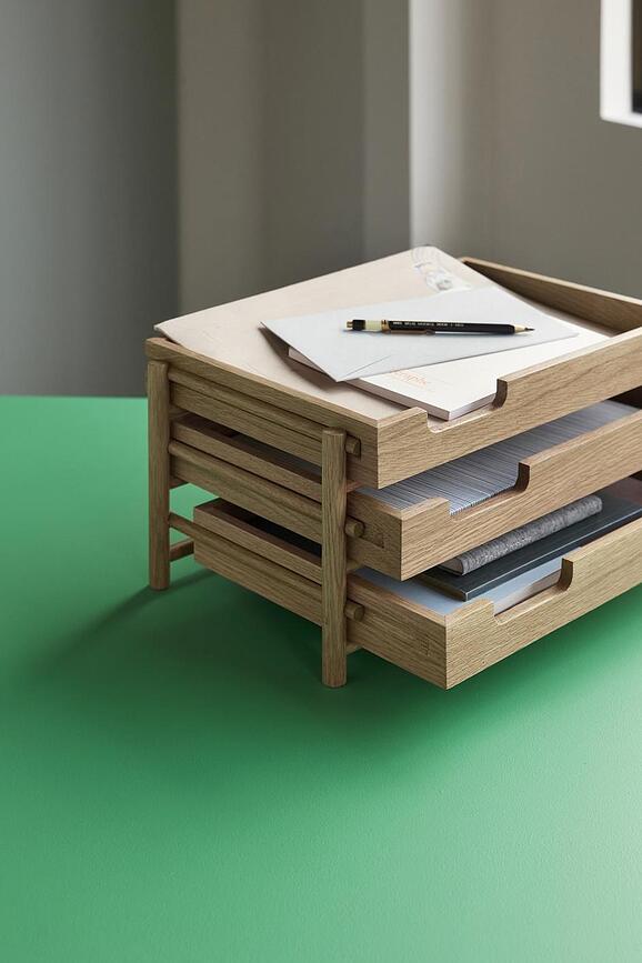 Organizador de escritorio para documentos Hübsch