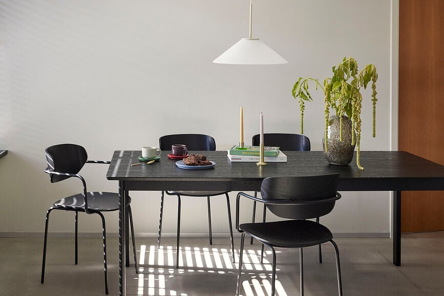 Portavelas de latón Sleek, para vela de barra