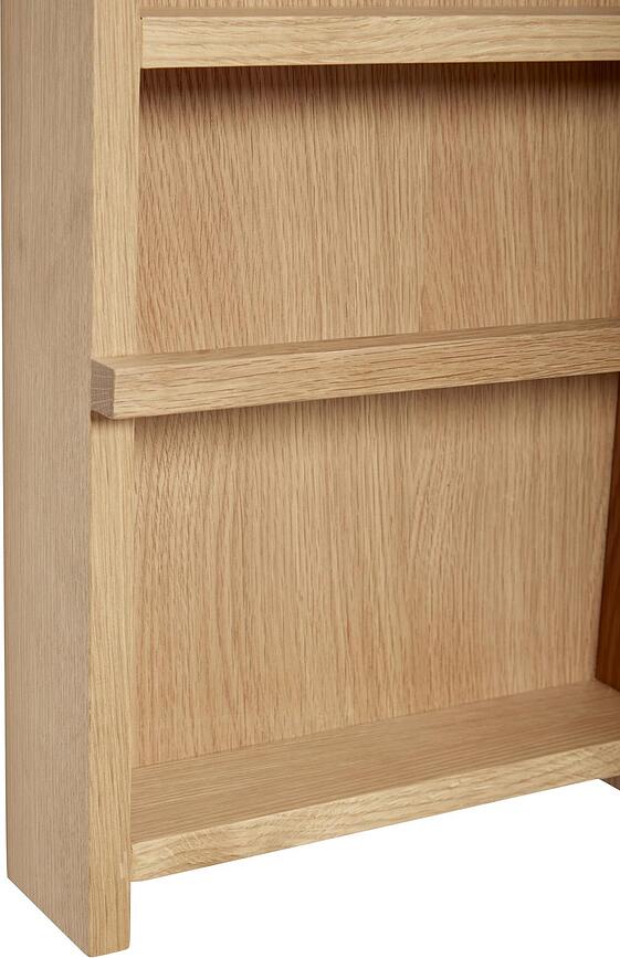 Revistero de madera de roble Hübsch, horizontal