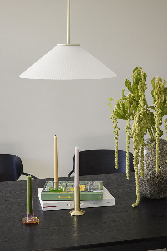 Sleek Bougeoir pour bougie classique, laiton