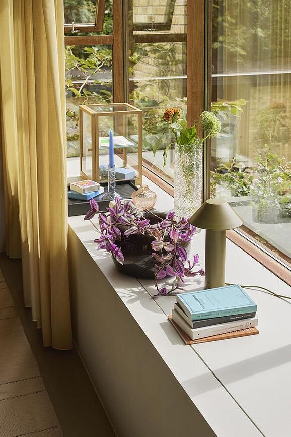 Tower Lampe de Table 32 cm, rouge