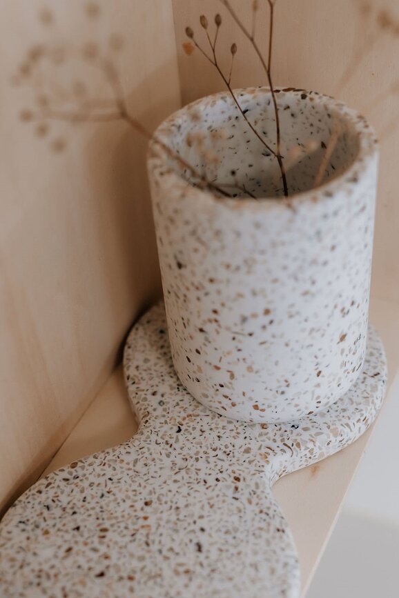 Contenedor de almacenaje Humdakin Lucca Terrazzo, beige, con tapa