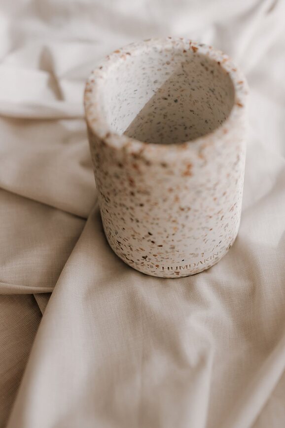 Contenedor de almacenaje Humdakin Lucca Terrazzo, beige, con tapa