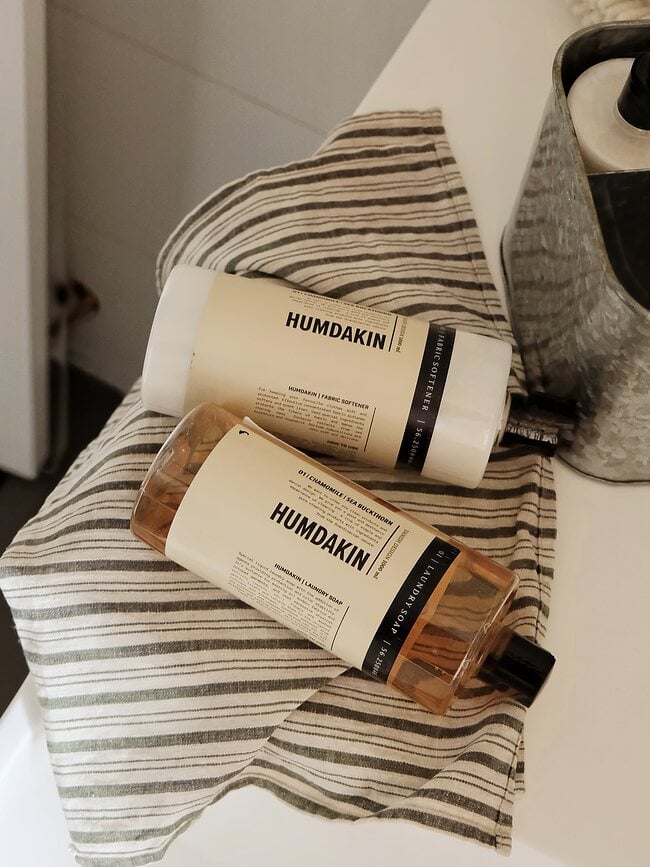 Jabón Líquido para Ropa Humdakin, semilla de algodón y rosa silvestre, 1 l