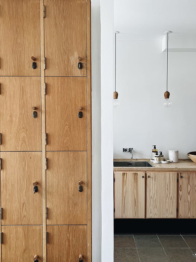 Humdakin Bologna Terrazzo Δοχείο με καπάκι, μπεζ