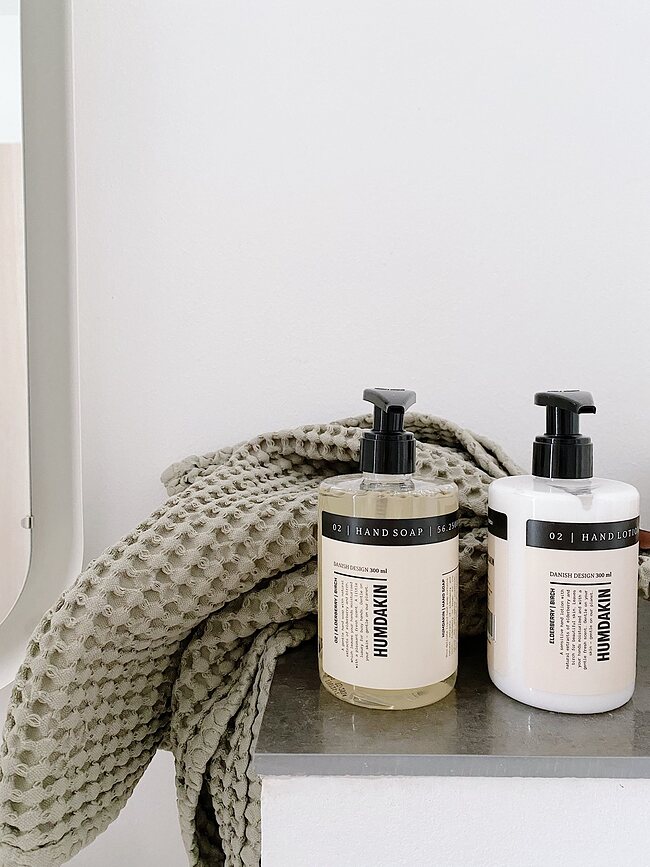 Humdakin Crème pour les Mains à la Pivoine et Canneberge, 300 ml