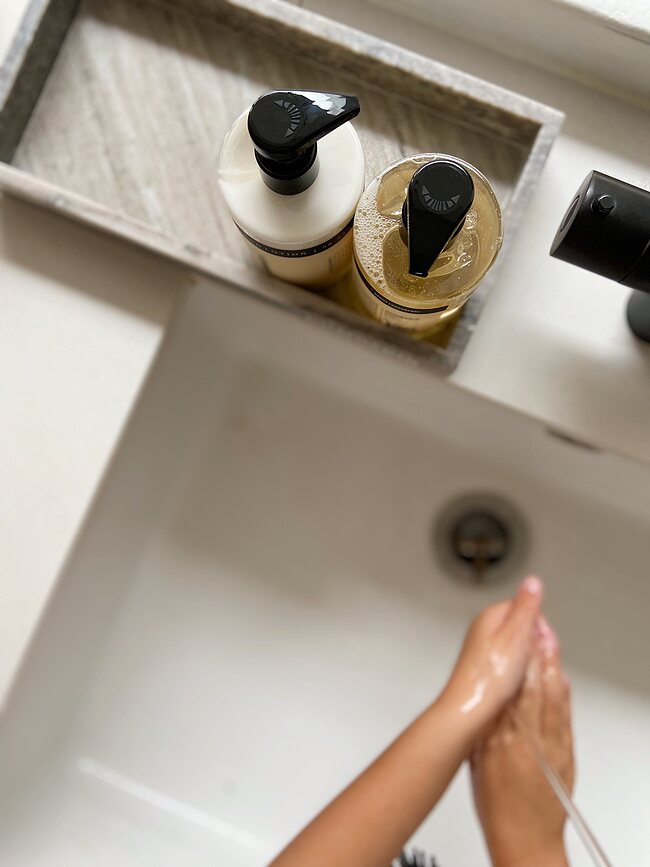 Humdakin Crème pour les Mains à la Pivoine et Canneberge, 300 ml