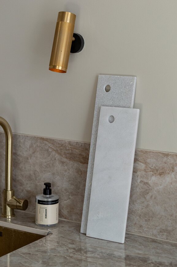 Humdakin Kerteminde Deska za serviranje, marmorna, 14 x 45 cm, rjava