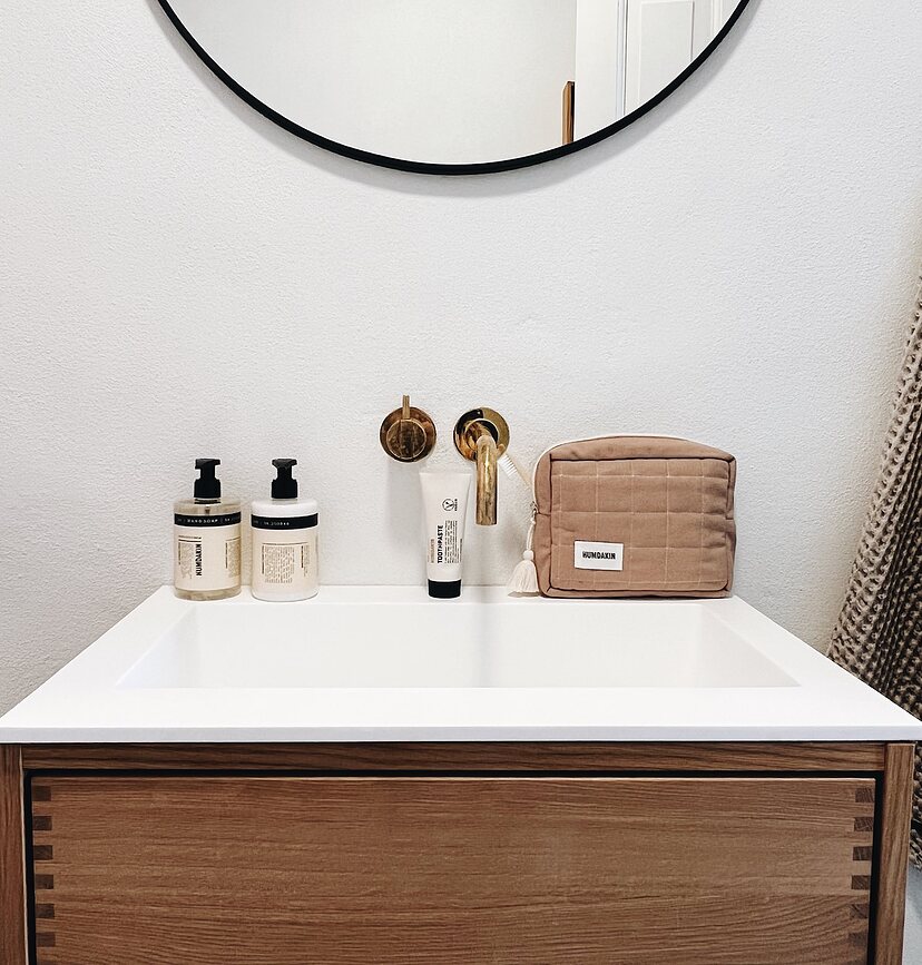 Humdakin Milo za roke, ognjič in žajbelj, 300 ml