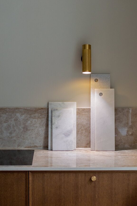 Humdakin Nordby Daska za Posluživanje mramorna prirodna 15 x 30 cm