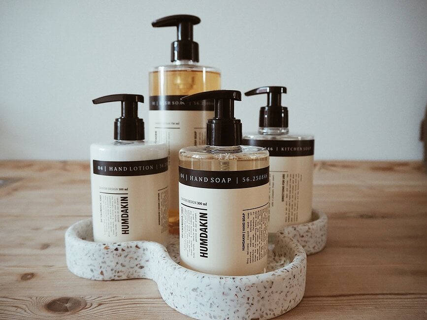 Humdakin Palermo Dekorativni Pladenj, terrazzo, črn