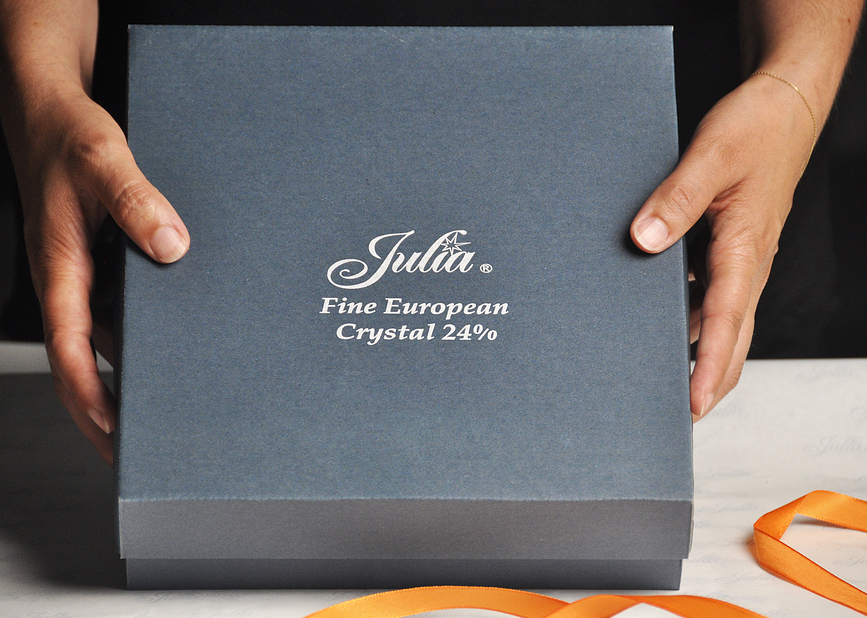 Symetric Karafa kristalna