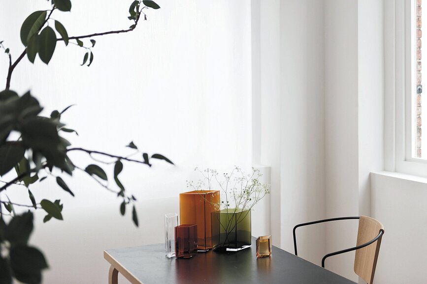 Ruutu Vase 11,5 cm x 14 cm, canneberge