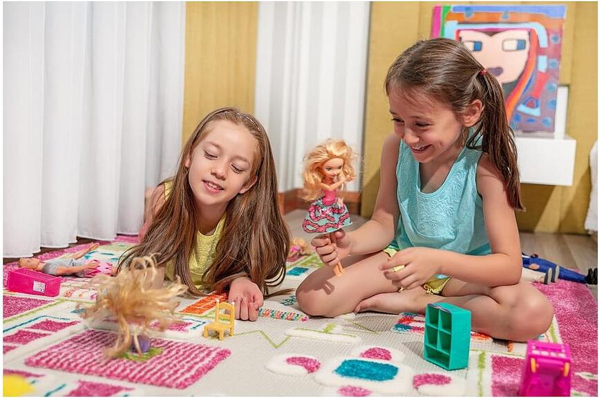 IVI Χαλί παιδικό, με σχέδιο κουκλόσπιτο, 134 x 200 εκ, πράσινο