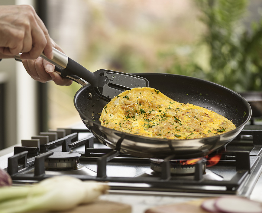 Juego de Utensilios de cocina Elevate, con soporte, negro y plateado, Set de 6 piezas