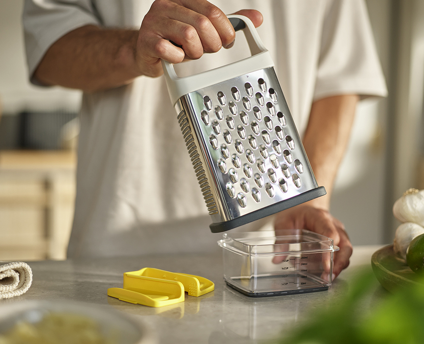 Rallador Multi Grip, con recipiente