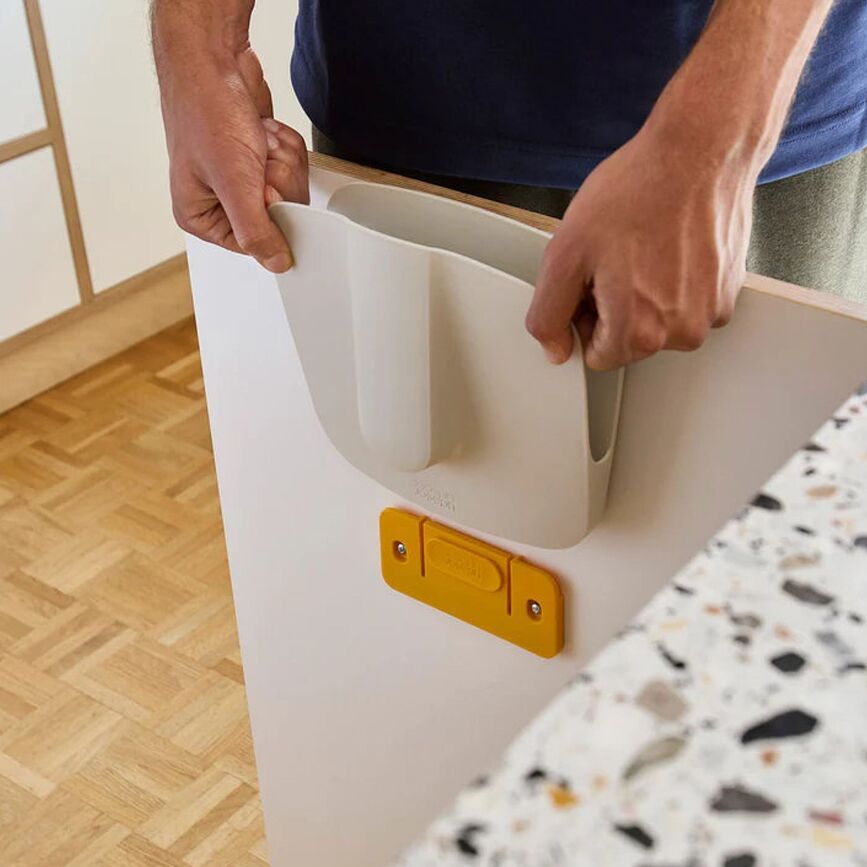 Recogedor y escobilla CleanTech, gris y blanco, set de 2 piezas