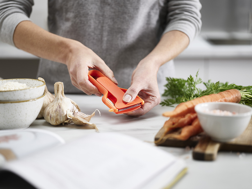 Safe Store Αποφλοιωτής για julienne