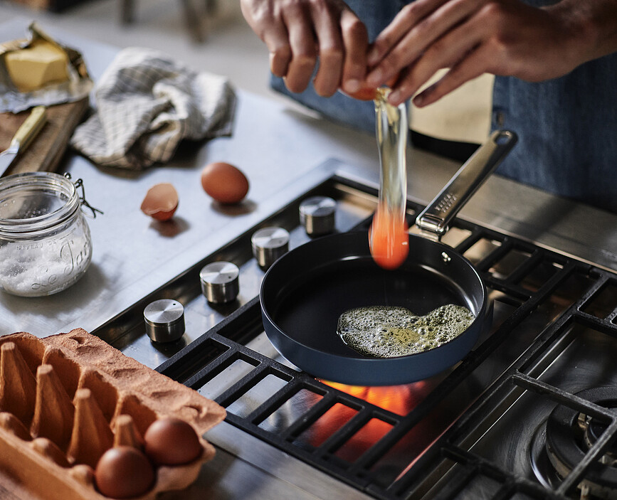 Sartenes Space, 24 cm y 28 cm, azules, con protectores, Set de 3 piezas