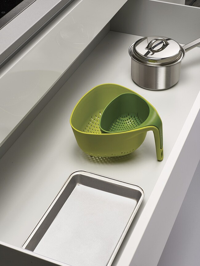 Set de Coladores Joseph Joseph, grises, 2 unidades