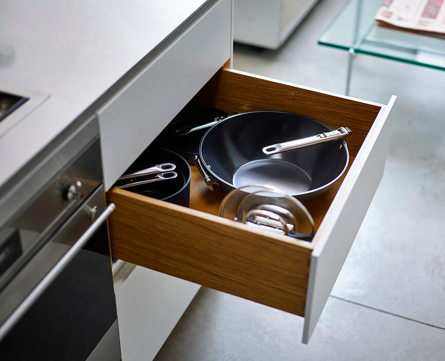 Wok Space 32 cm, azul, con asas plegables