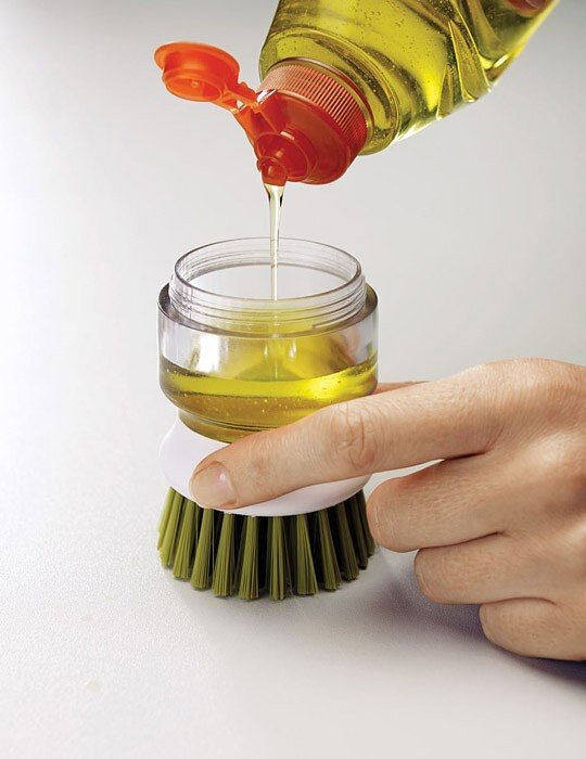 Cepillo lavaplatos con dispensador de jabón Palm Scrub, gris grafito