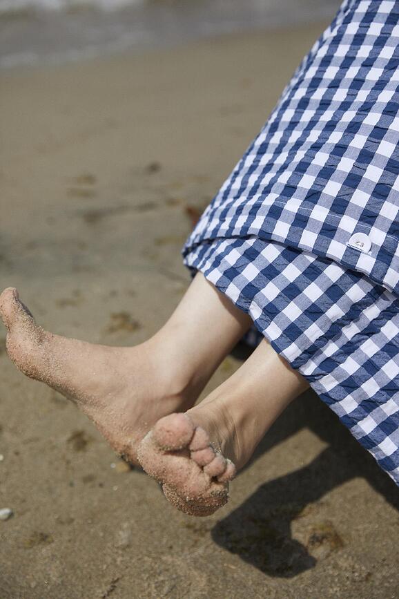 Bæk & Bølge Parure de lit 140 x 200 cm, bleue foncée, avec taie d'oreiller 60 x 63 cm