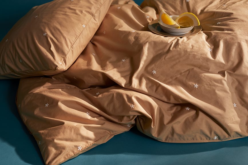 Daisy Posteljina 220 x 220 cm pješčana s 2 jastučnice 50 x 60 cm