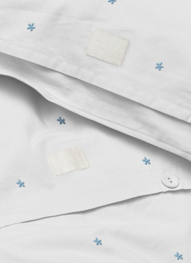 Daisy Posteljnina, 220 x 220 cm, bela, z 2 prevlekama za vzglavnik 50 x 60 cm