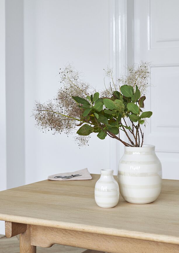 Jarrón Omaggio, 20 cm, negro