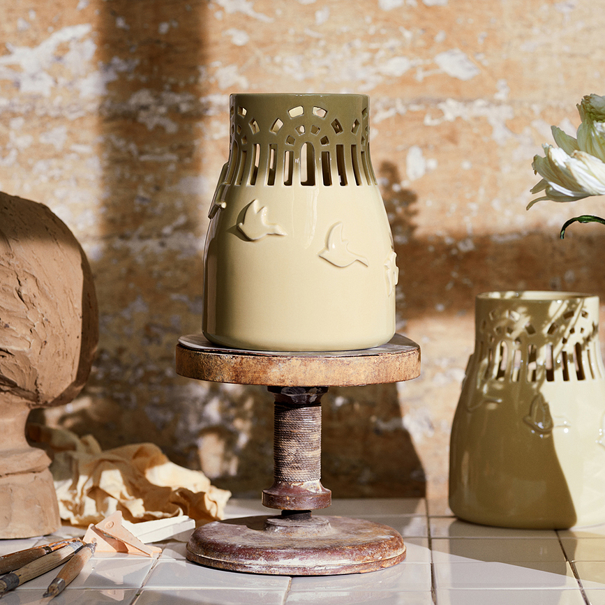 Orangery Vase 18 cm, ambre