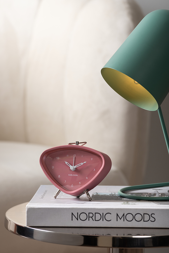 Despertador Triangle, con asa, gris