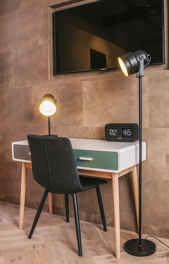 Reloj de Mesa Bold Flip, amarillo