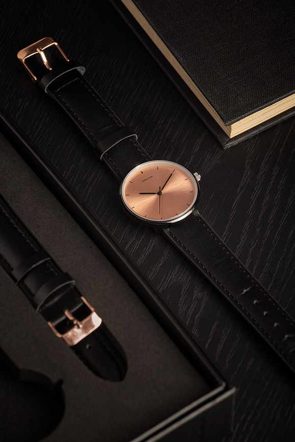 Reloj de mujer Finesse, dorado