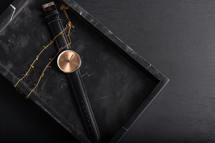 Reloj de mujer Finesse, dorado