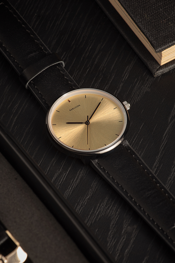 Reloj de mujer Finesse, dorado