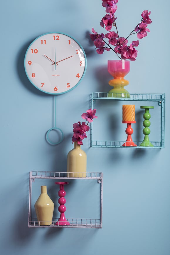 Reloj de Pared con péndulo Cheeky Dome, azul pastel