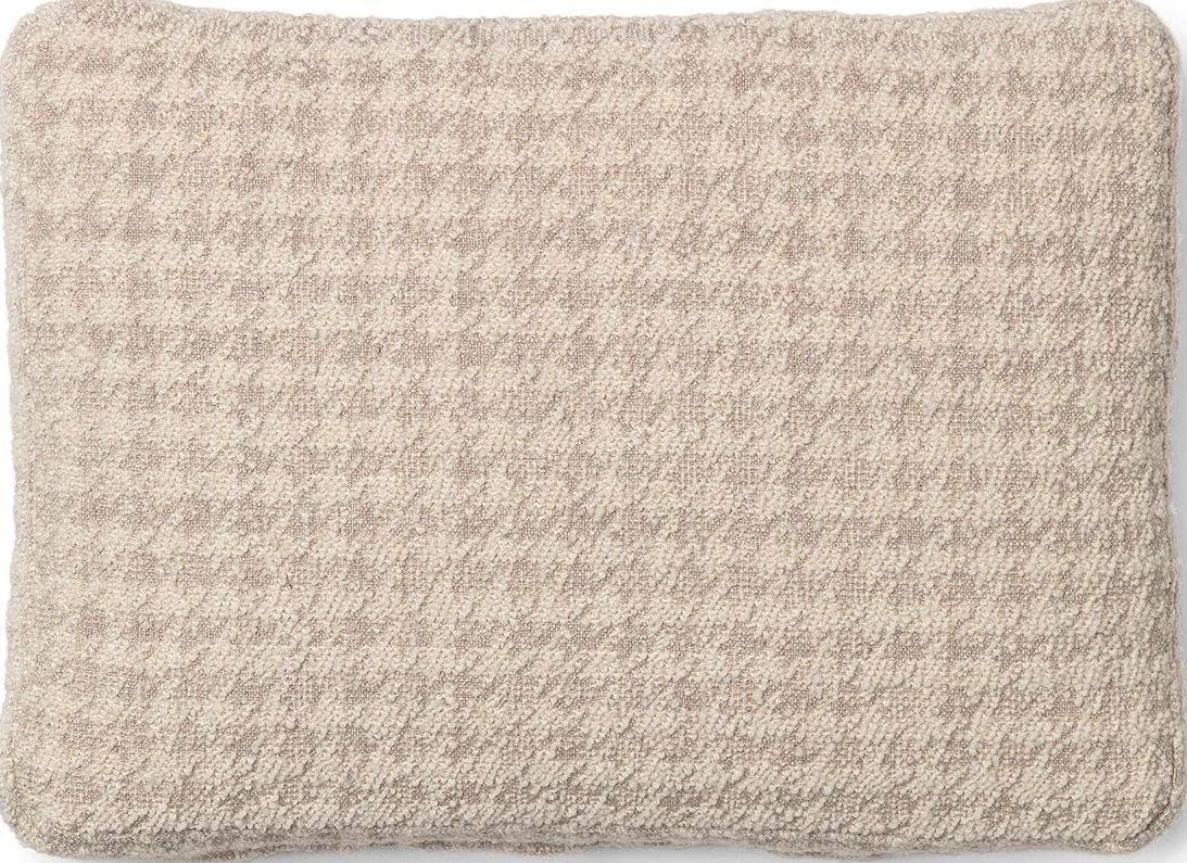 Poduszka dekoracyjna Betty Jacquard 35 x 48 cm beżowa