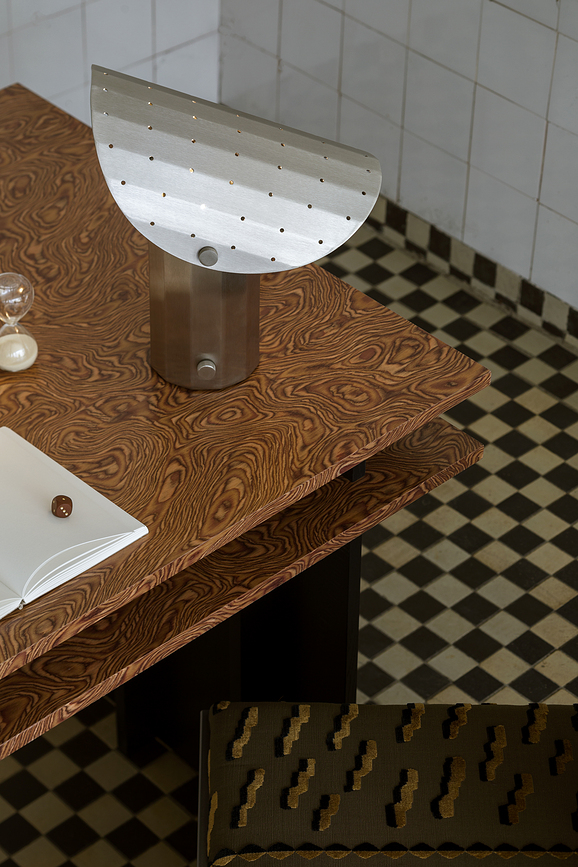 Lámpara de Mesa con pantalla perforada Apolin, 30 cm, blanca