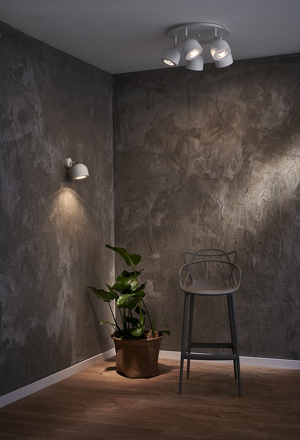 Pilar 1 Zidna Svjetiljka crna