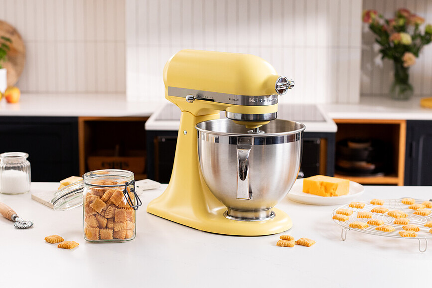 Artisan 195 Mešalnik, masleno rumen