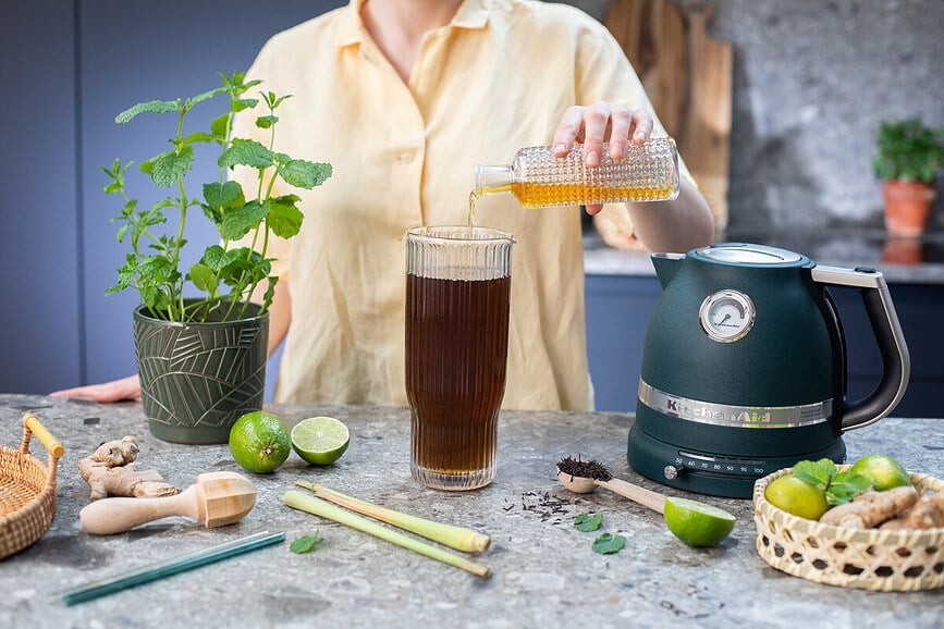 Artisan Ηλεκτρικός Βραστήρας, 1,5 L, κρεμ