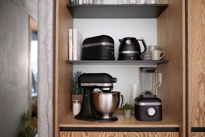 Artisan Električni grelnik vode, 1,5 l, kremni